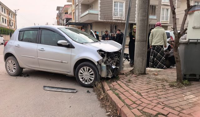 İnegöl’de Karneden Dönen Çocuk Kazada Yaralandı