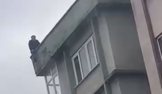 Yıldırım’da Çatıya Çıkan Şahıs Polisçe İkna Edildi