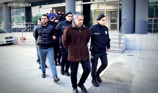 Bursa’da Uyuşturucu Operasyonu Çekmeceden Hap Çıktı