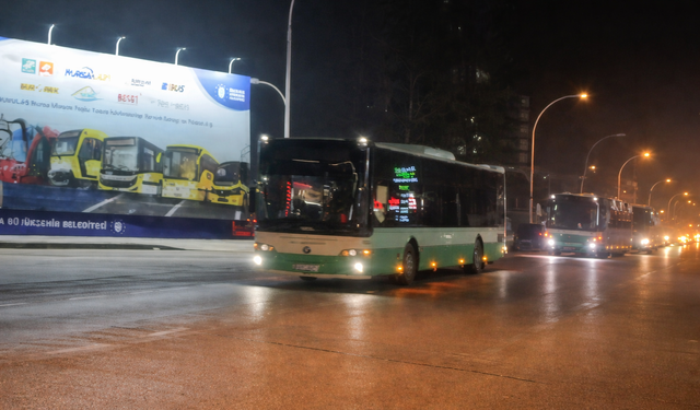 Bursa’da Otobüsçülerden Kornalı Zam Protestosu