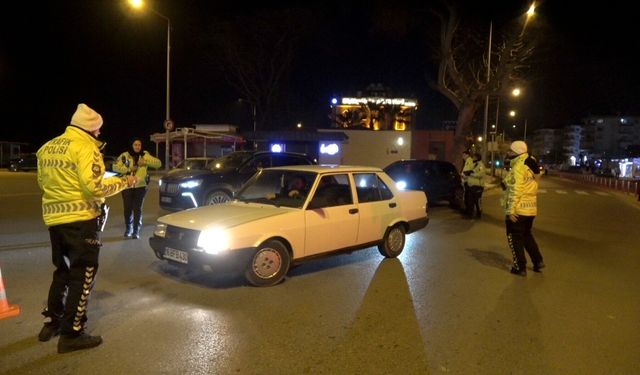 Mudanya’da Gece Trafik Denetimleri Sürüyor
