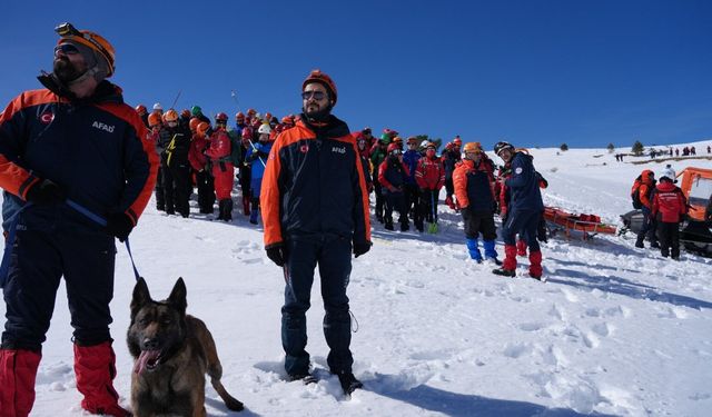 Uludağ’da Çığ Tatbikatı Gerçekleştirildi
