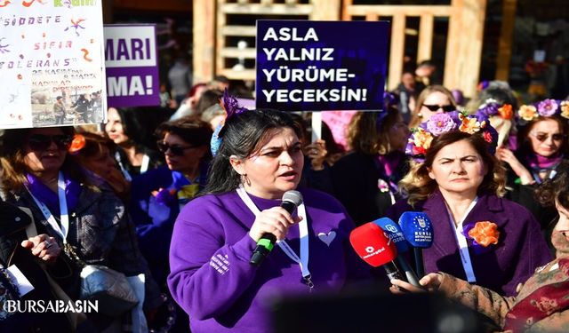 Bursalı Kadınlar Eşitlik ve Özgürlük İçin Yürüdü