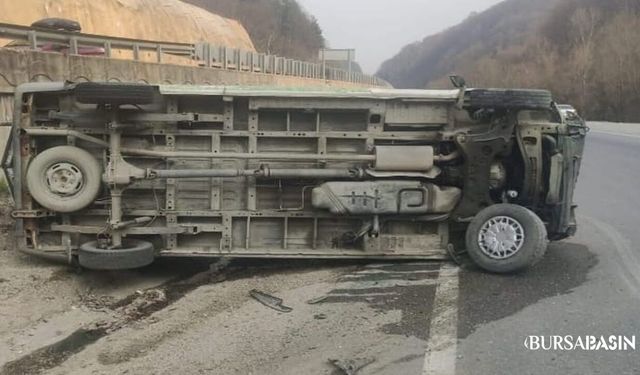 Bursa İnegöl’de Minibüs Takla Attı