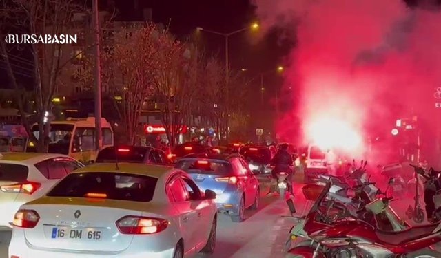 Bursa’da Dünya Kupası Sevinci Sokaklara Taştı