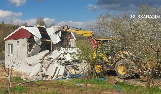 İnegöl’de Kaçak Yapıya Geçit Yok: 142 Yıkım