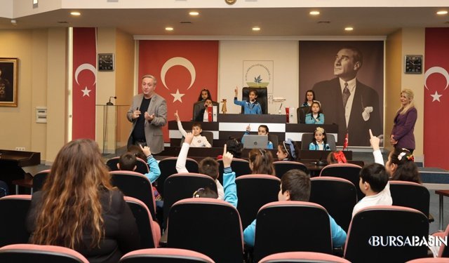 Osmangazi’de Miniklerden Büyük Demokrasi Dersi