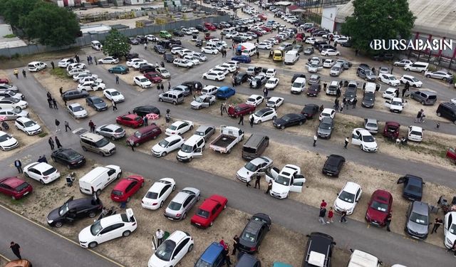 Bursa Oto Pazarında Bayram Hareketliliği Başladı