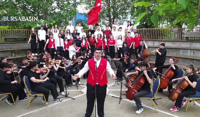 Bursalı Öğrencilerin Marşı Finale Kaldı