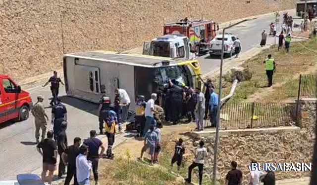 İnegöl’de Halk Otobüsü Devrildi: Sürücü Yaralandı