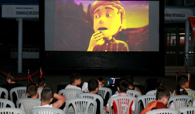 Osmangazi'de Yazlık Sinema Çocuklarla Buluşuyor