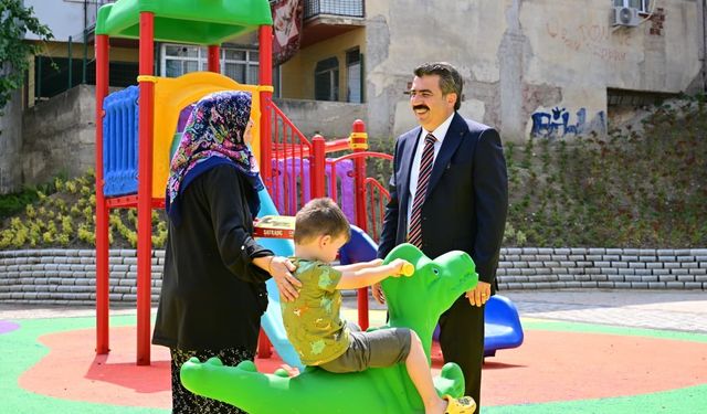 Yıldırım'da Parklar Yaz Sezonuna Yenilenerek Hazırlandı