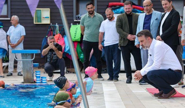 Şahin Biba Yaz Spor Okulları'nda çocuklarla buluştu