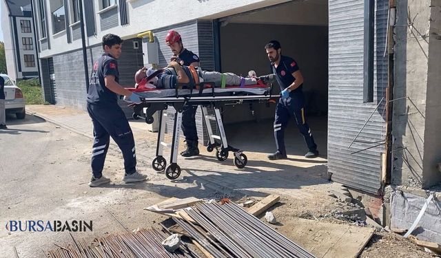 İnegöl'de Otomobilin Altında Kalan Adam Ağır Yaralandı