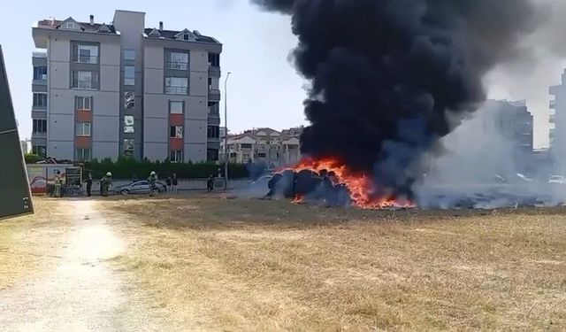 Bursa’da Halı Saha Malzemeleri Alevlere Teslim Oldu
