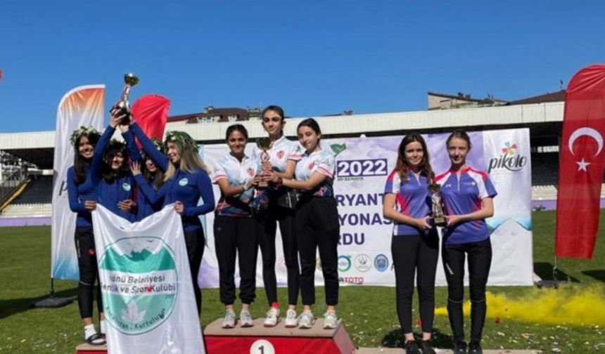 Oryantiring' de Türkiye Şampiyonu, "Bursa İnegöl Belediyespor"