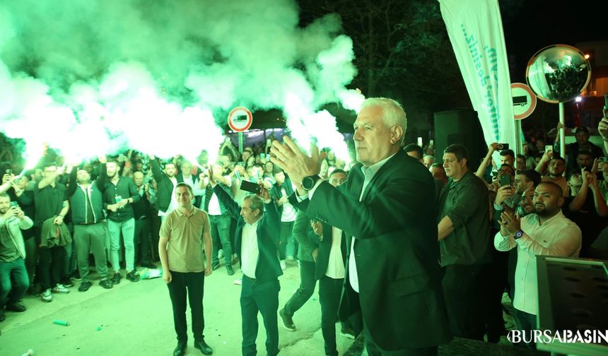 Başkan Bozbey, Bursaspor İnfo Yatırım Maçı Biletlerini Satın Aldı