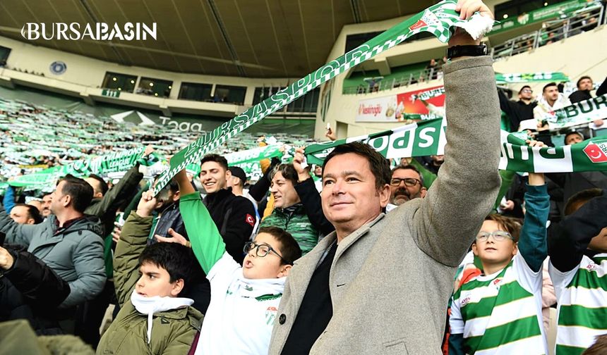 Başkan Erkan Aydın Çocuklarla Bursaspor Maçında