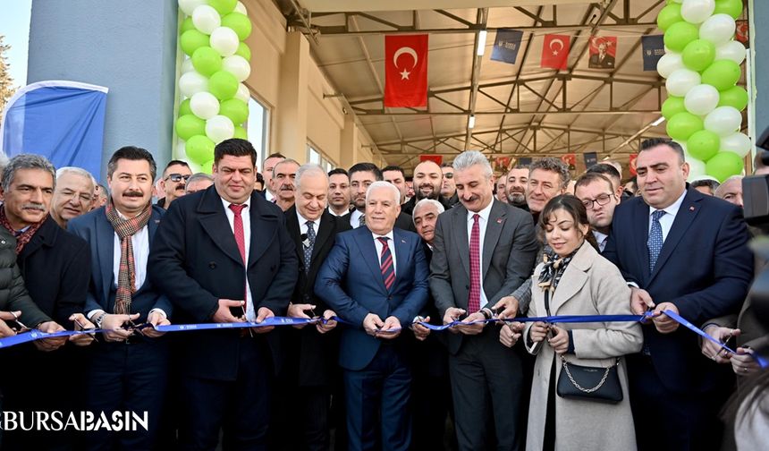 Mustafakemalpaşa'da Su Tasarrufu Sağlayan Tarım Plast Fabrikası Açıldı