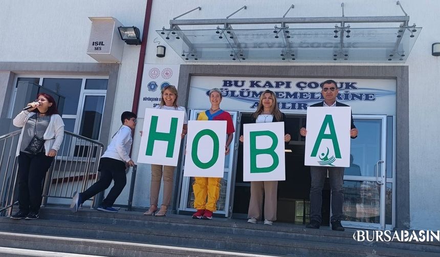 Mudanya’da 820 Öğrenciyle Renkli Zumba Etkinliği