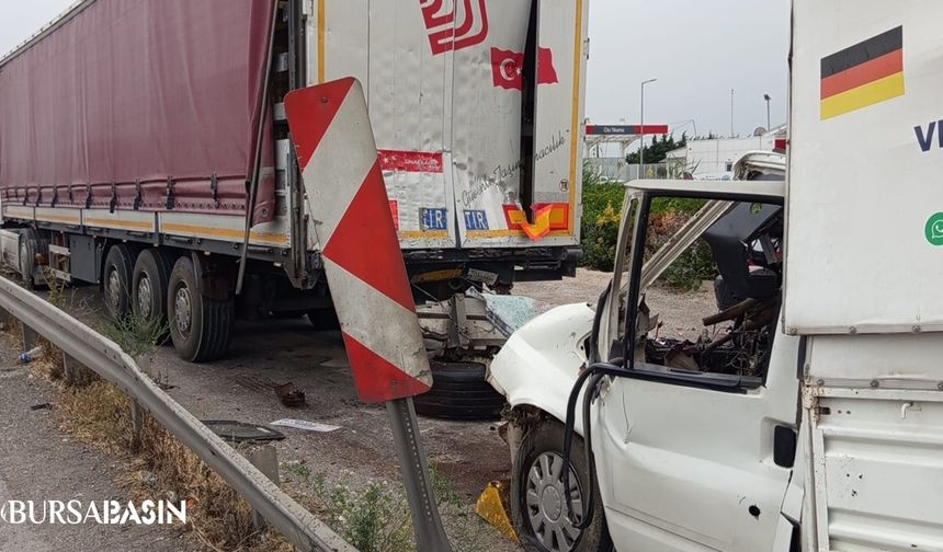 Bursa Karacabey'de Feci Kaza: 2 Yaralı