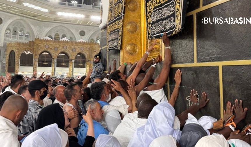 Milyonlarca Müslüman Kabe'ye kavuşuyor
