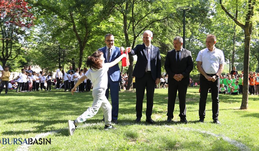 İnegöl’de Geleneksel Çocuk Oyunları Şenliği Coşkusu