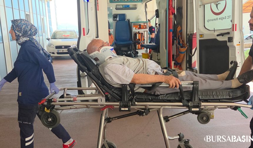 Orhangazi’de Sürücü Fenalaştı, 4 Araca Çarptı