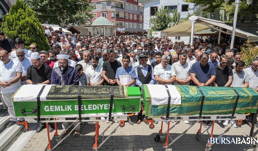 Boğulan Kuzenler Gemlik'te Son Yolculuğuna Uğurlandı