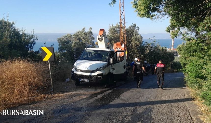 Bursa’da Kargadan Kıvılcım Çıktı, Ot Yangını Çıktı