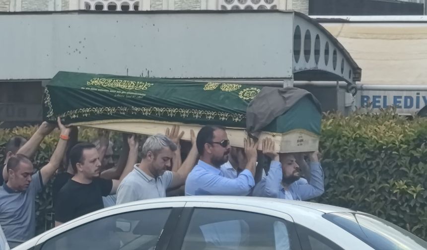 İnegöl’de 4 Yaşındaki Berra Havuz Faciasında Öldü