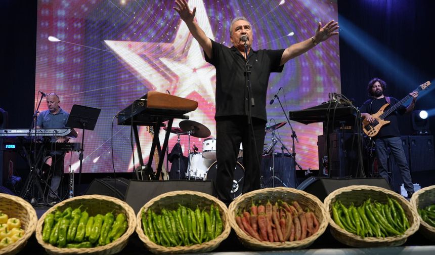 Altın Biber Festivali’nde Ümit Besen ve Pamela Coşkusu
