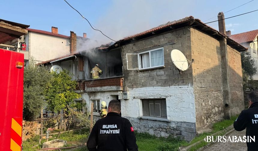 İznik'te İki Katlı Evde Yangın Paniği Mahalleyi Sardı