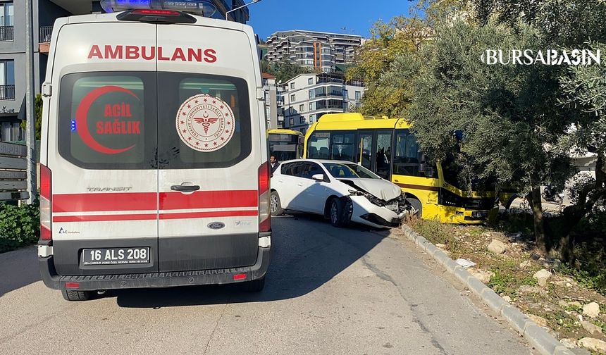 Bursa’da Otobüsle Otomobil Çarpıştı: 2 Yaralı