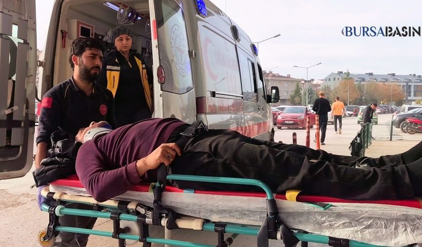 İnegöl’de Kamyon Devrildi: 1 Kişi Yaralandı