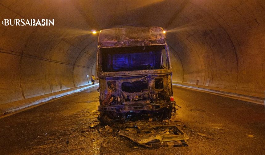 Orhangazi Tüneli’nde Su Tankeri Alev Aldı