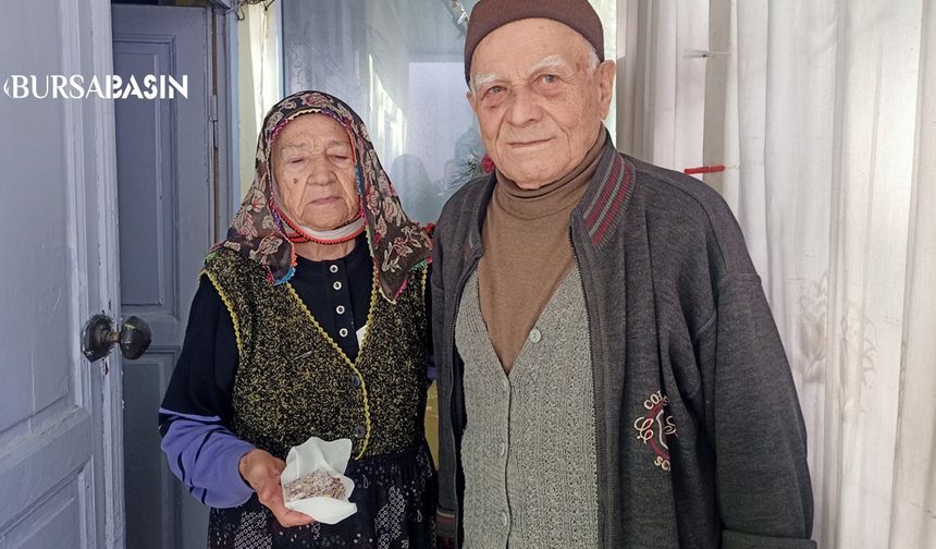 93’lük Saffet Dedesinin “Mavişim” Vedası Bursa’yı Ağlattı