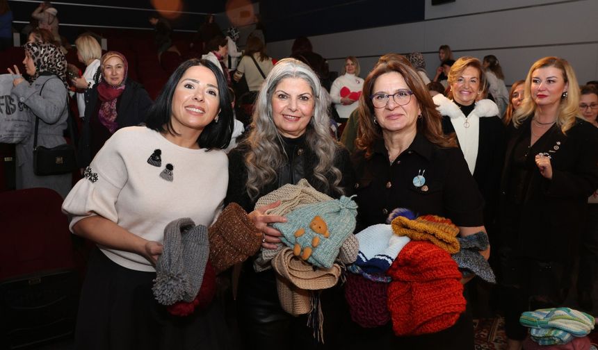 Nilüfer'de Sinemada İlmek İlmek İyilik Örüldü