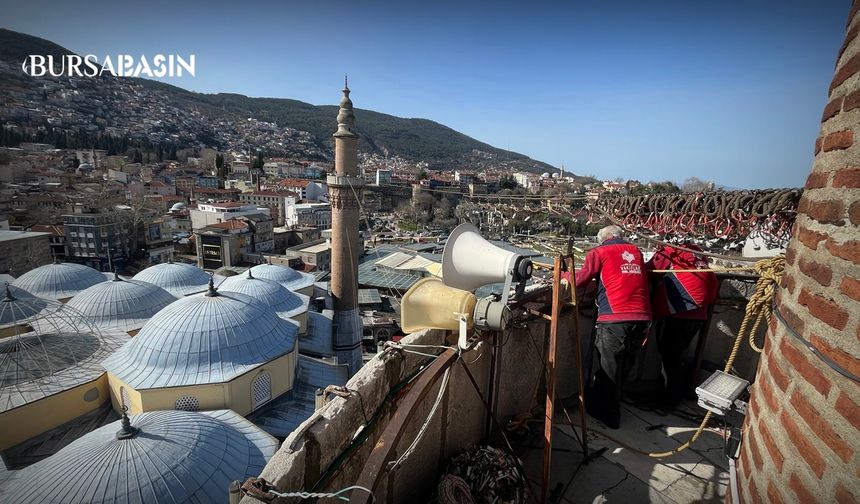 Ulu Cami’ye Ramazan Mahyası: “Kul Hakkından Sakın”