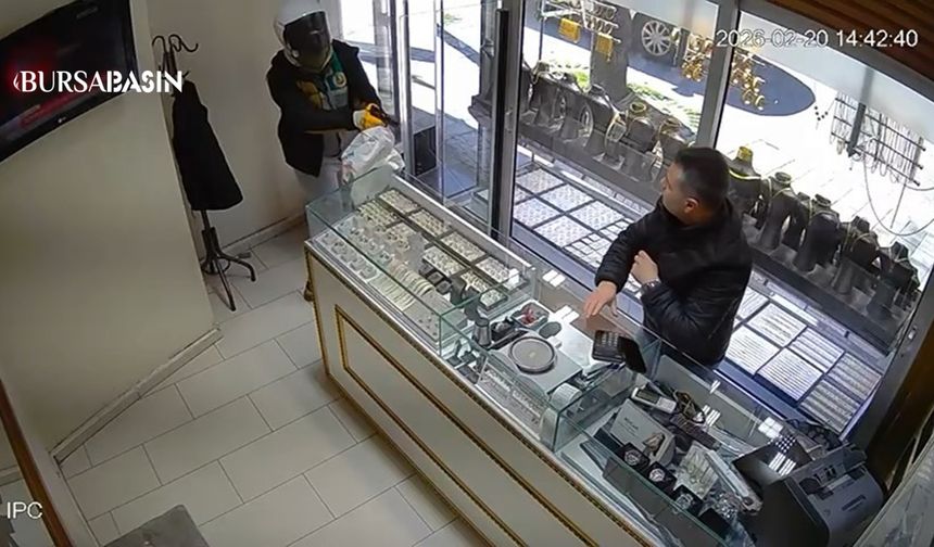 Yenişehir’de Kuyumcuya Silahlı Girişim Kamerada