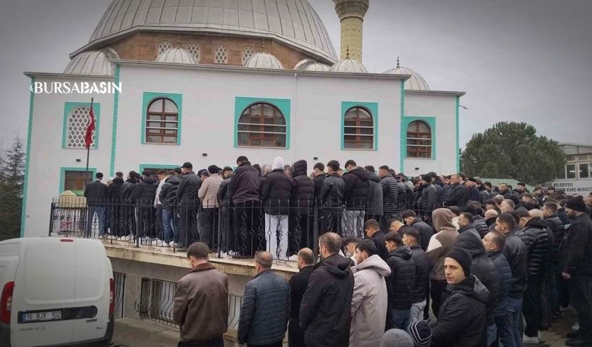 Bursa’daki Kazada Ölen Genç Son Yolculuğunda