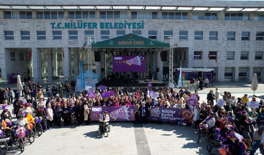 Nilüfer’de Kadınlar 8 Mart İçin Yürüdü