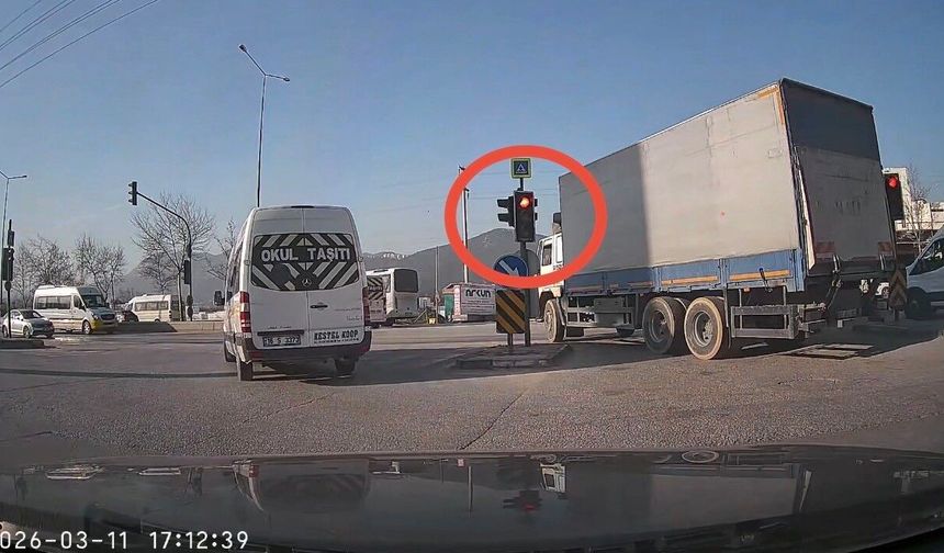 Kestel’de Kırmızı Işık İhlali Kamerada