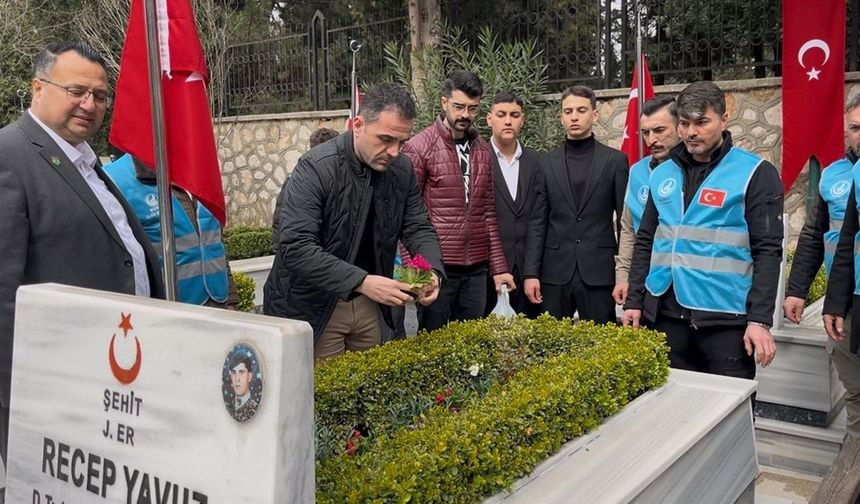 Bursa’da Bayram Öncesi Şehit Kabirleri Ziyaret Edildi