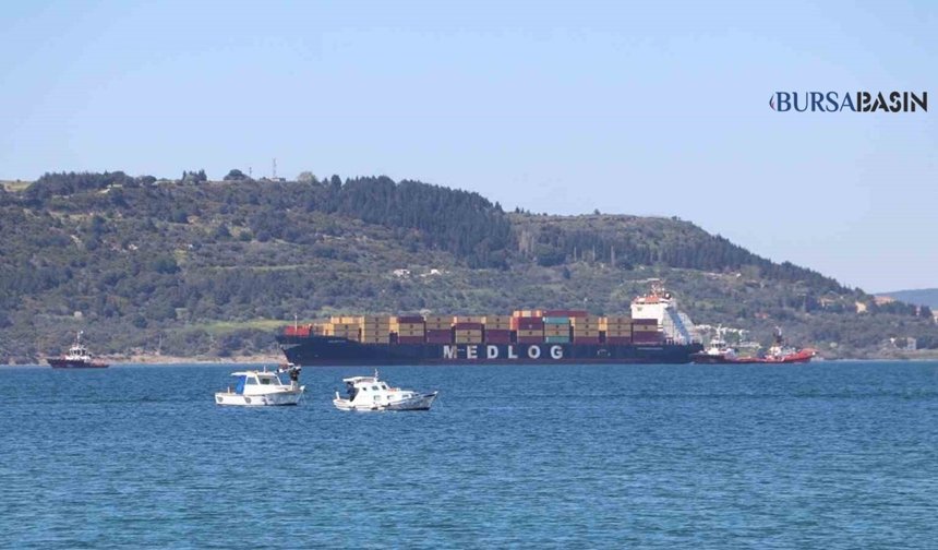 Çanakkale Boğazı’nda Gemi Arızası Paniği