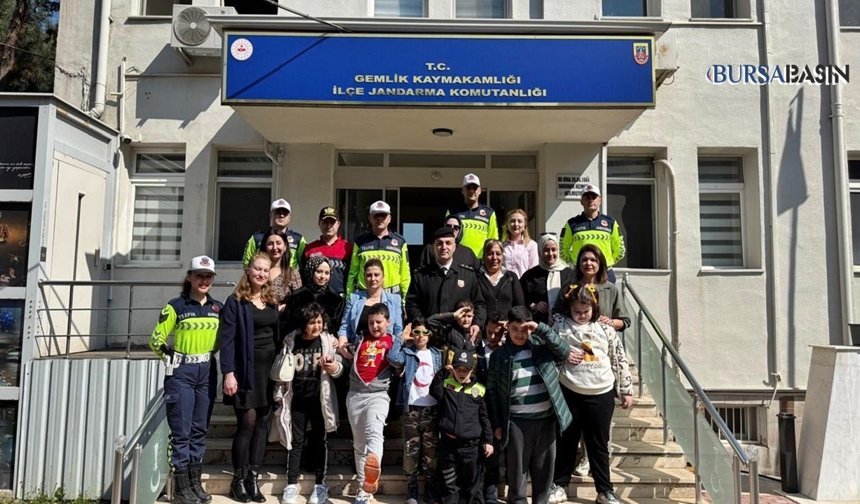 Gemlik’te Jandarmaya Otizm Farkındalığı