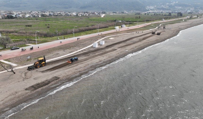 Bursa Sahilleri Yaza Hazır Hale Getiriliyor