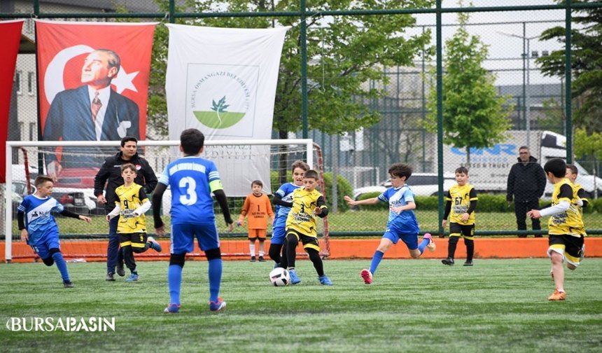 Osmangazi’de Minik Timsahlar Futbol Şenliği Başladı