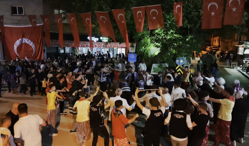 157 Yıllık Deve Eğlencesi Coşkuyla Yaşatıldı