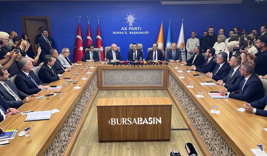 Bakan Tekin: Bursa’da Öğretmen ve Derslik Sayısı 2,5 Kat Arttı